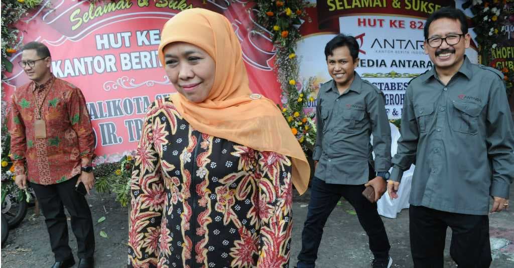 Sentilan Gubernur Khofifah untuk Pengusaha di Surabaya