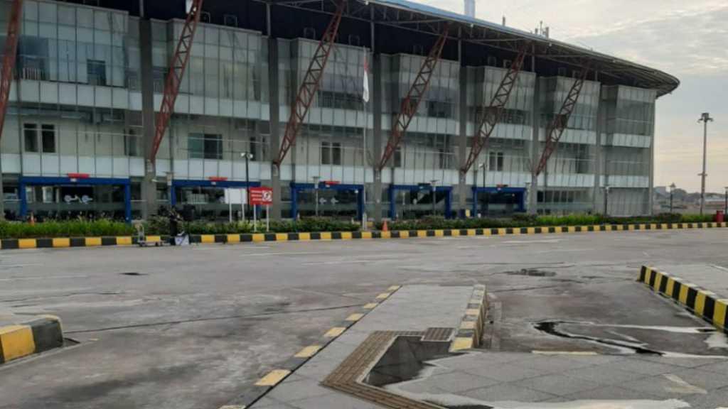 Ini yang Dialami Terminal Pulo Gebang Pasca Pelonggaran PSBB di Jakarta