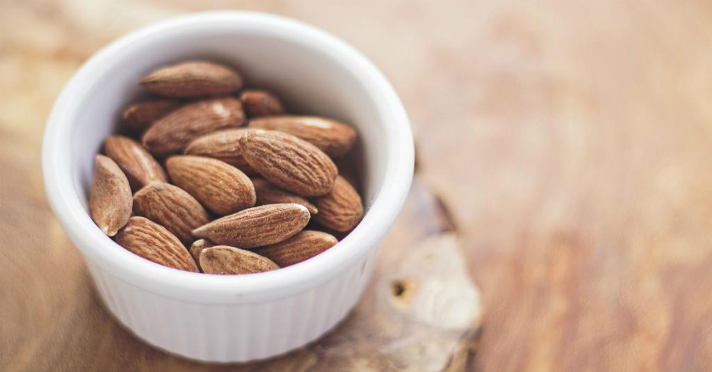 Untuk Maksimalkan Manfaatnya, Bagaimana Cara Mengonsumsi Kacang Almond?