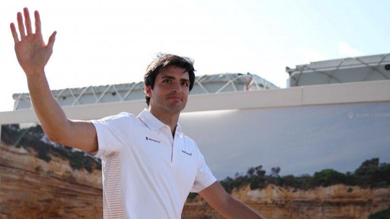 Sainz Gantikan Vettel, Ferrari Punya Duet Pebalap Termuda Sepanjang Sejarah