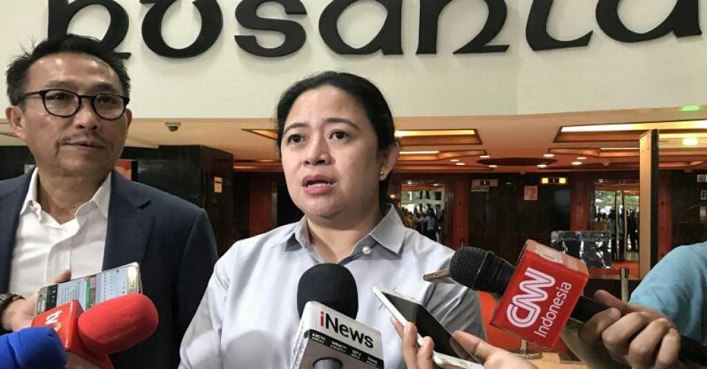 Puan Maharani dan Puisi 'Pukulan dari Langit' di Tengah COVID-19