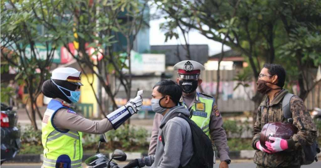 Pekerja Lapangan yang Lakukan PSBB Rentan Gangguan Mental