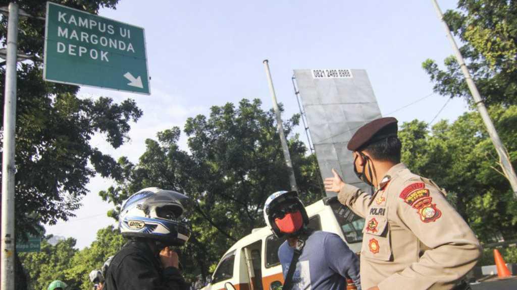 Ahli Epidemologi: Warga Sudah Tidak Patuh PSBB Selama Ramadan