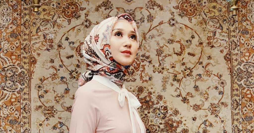 Tips Tampil Cantik Tanpa Harus Ribet dari Dian Pelangi