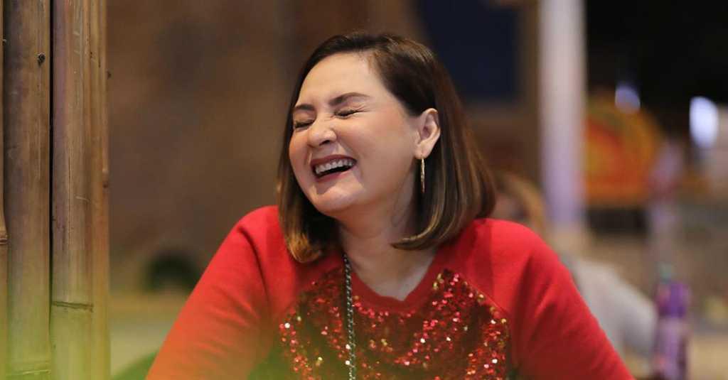 Selamat, Mona Ratuliu Melahirkan Bayi Perempuan
