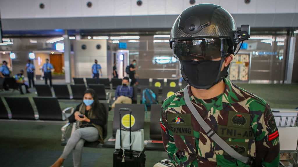Naik Pesawat ke Jakarta Tak Punya SIKM? Siap-siap Dikarantina di GOR