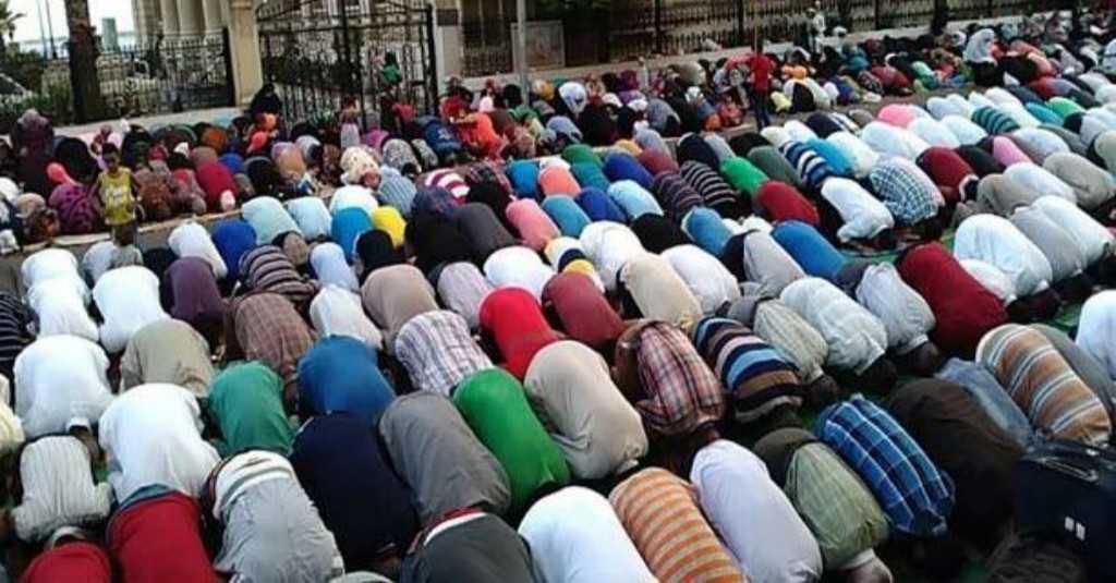 Fatwa MUI: Tidak Boleh Laksanakan Salat Jumat Secara Bergelombang