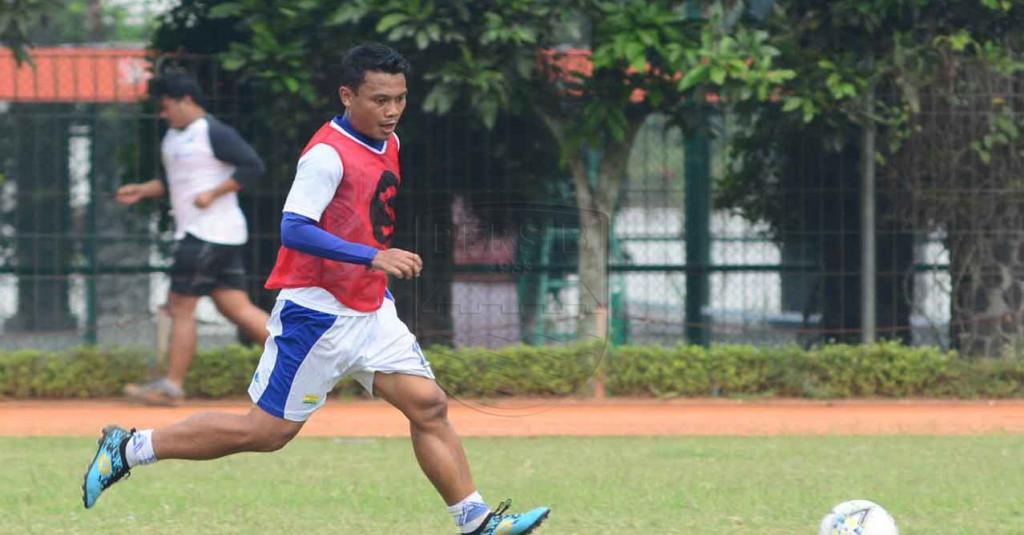 Dedi Kusnandar Manfaatkan Perabot Rumah untuk Bantu Latihan Mandiri