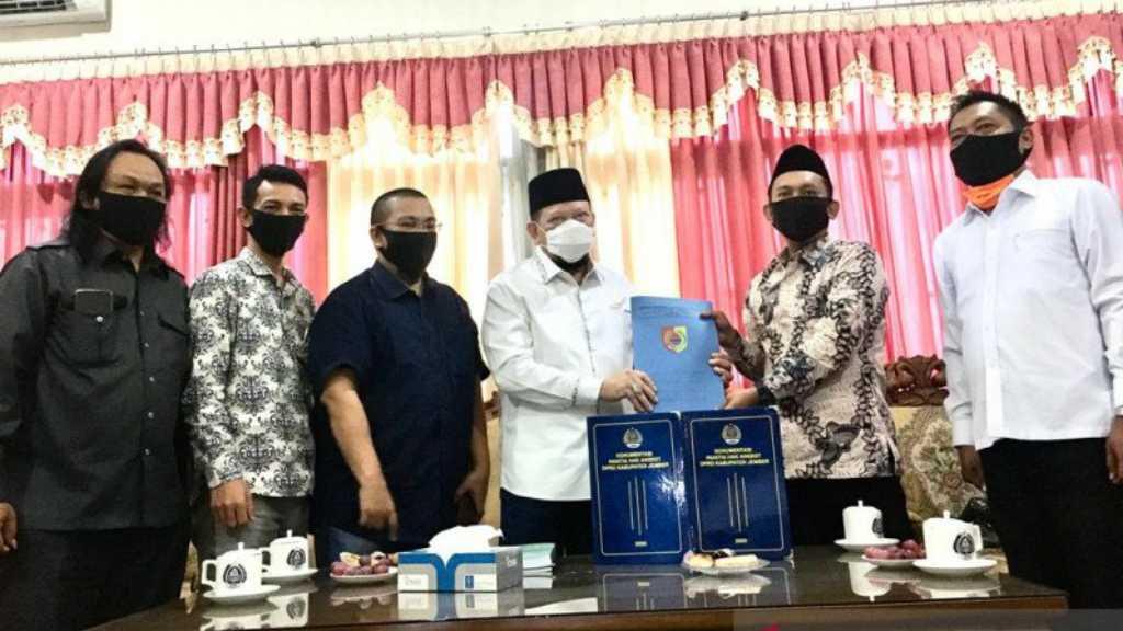 DPRD Jember dengan Bupati Tidak Akur, La Nyalla Bakal Adukan ke Presiden