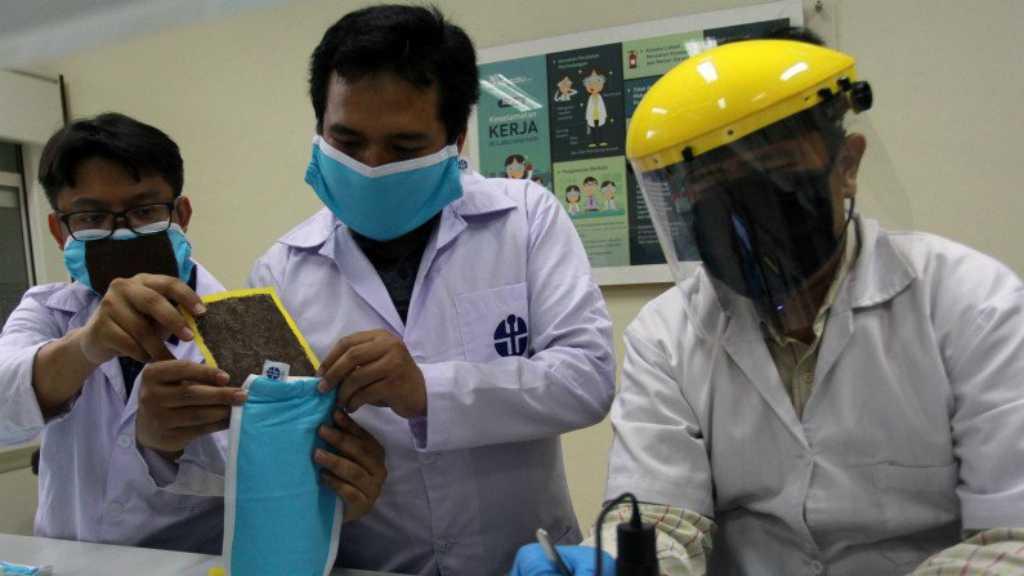 Wow, Ada Masker Kain Disinfektor Lapisan Tembaga Penghancur Virus COVID-19