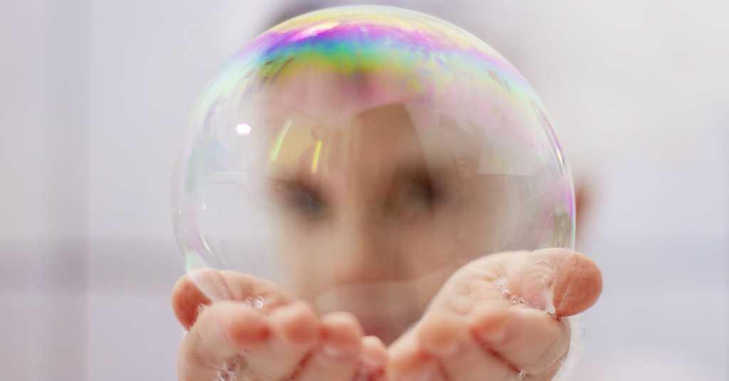 8 Kesalahan yang Sering Dilakukan Saat Keramas Bisa Bikin Rambut Rusak