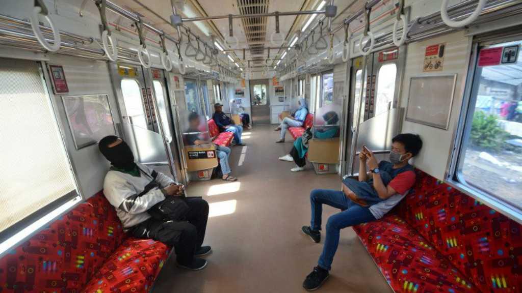 Pakar: Cegah COVID-19 di New Normal Bukan Transportasinya, tapi Manusianya