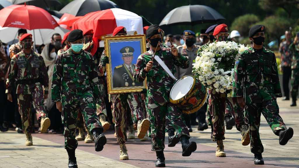 Peristirahatan Terakhir Mantan Kasad yang Sederhana