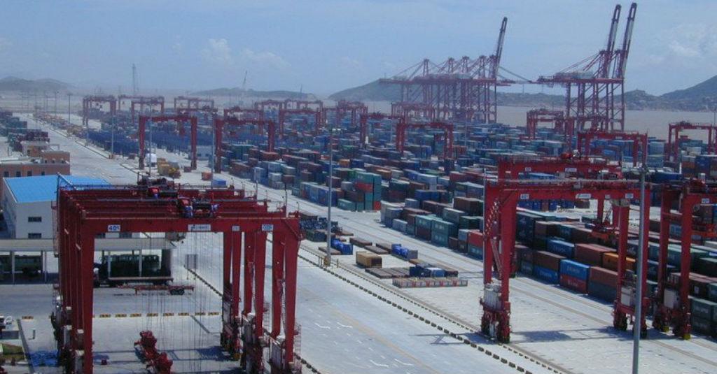 Indonesia 'Diserbu' Bawang Putih hingga Laptop dari China