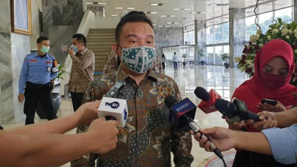 Wakil Ketua DPR: Masih Terlalu Berbahaya Buka Sekolah di Zona Hijau