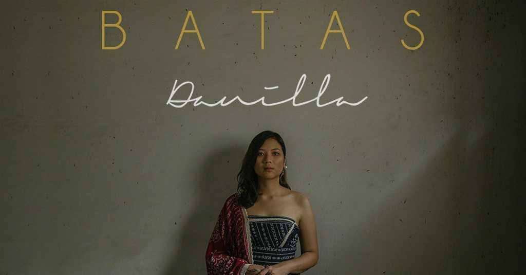 Penampilan Unik Danilla Riyadi di Video Klip Lagu 'Batas'