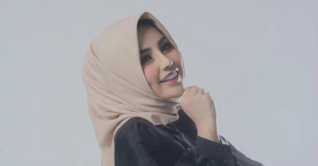 Sukses Jadi Pengusaha di Usia Muda, Elly Arsy Selalu Ingat Pesan Orangtua