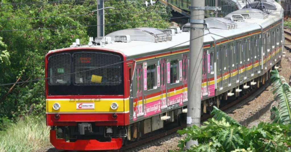 KRL Wajib Dikosongkan di Stasiun Akhir