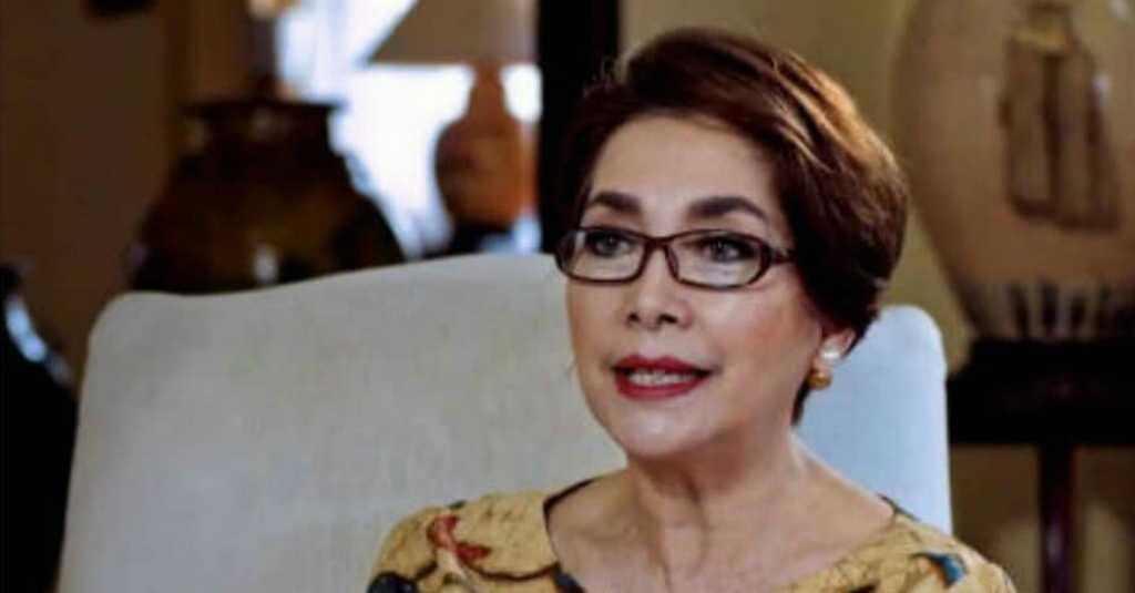 Pandemi COVID-19 Membuat Widyawati Rindu Melukis