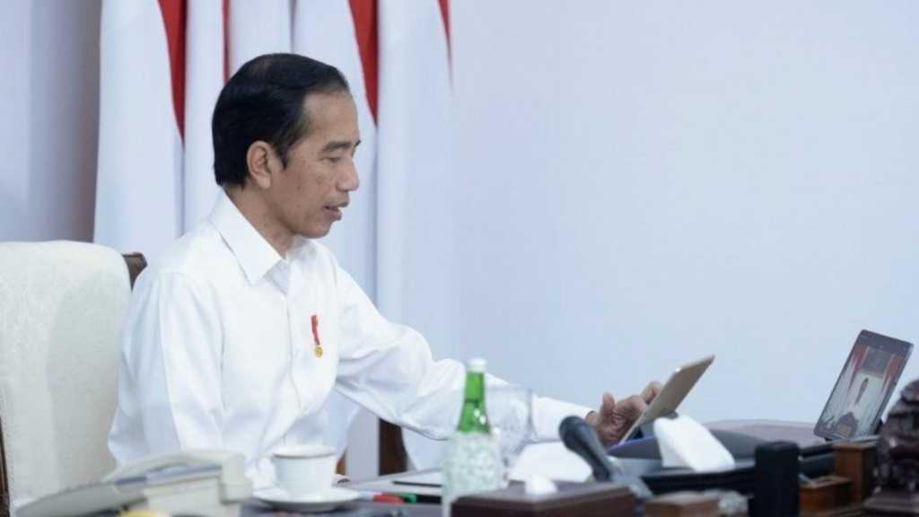 Jokowi: Karantina RT/RW Lebih Efektif Dibadingkan Karantina Kabupaten/Kota