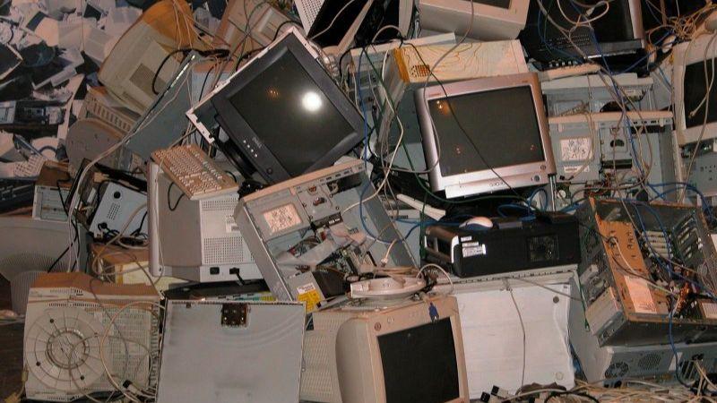 Sampah Elektronik Global Terus Naik dalam Lima Tahun