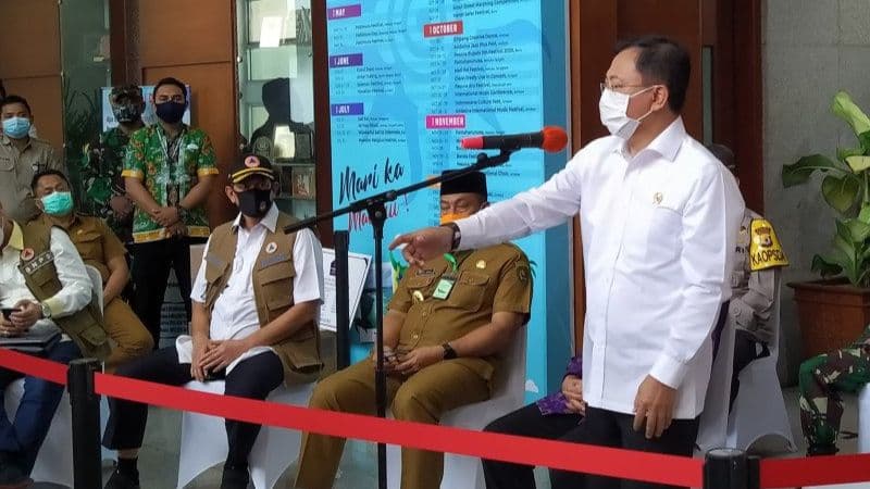 Menkes Terawan Pastikan Insentif untuk Tenaga Medis Sudah Dibayarkan