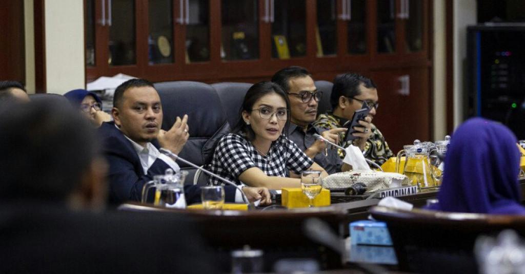 PDIP Beberkan Alasan Pencopotan Rieke Diah Pitaloka dari Baleg DPR