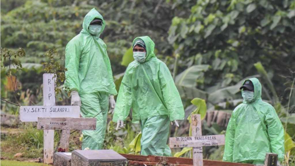 Dear Pemprov DKI, Petugas Pemakaman COVID-19 Pertanyakan Insentif Nih