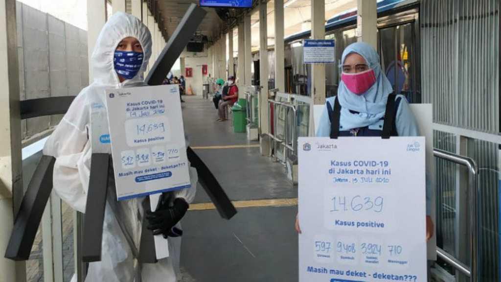 Duh Seram, Manusia COVID Beredar di Koridor Bus Rapid Transit TransJakarta