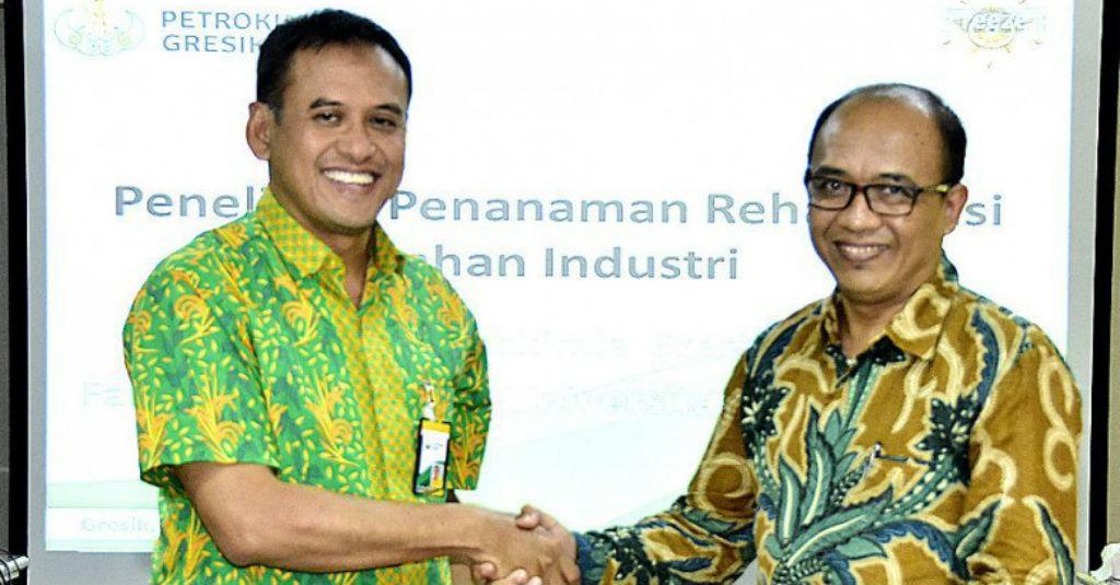 Raih Penghargaan, Rahmad Pribadi Bawa Petrokimia Gresik Capai Sasaran