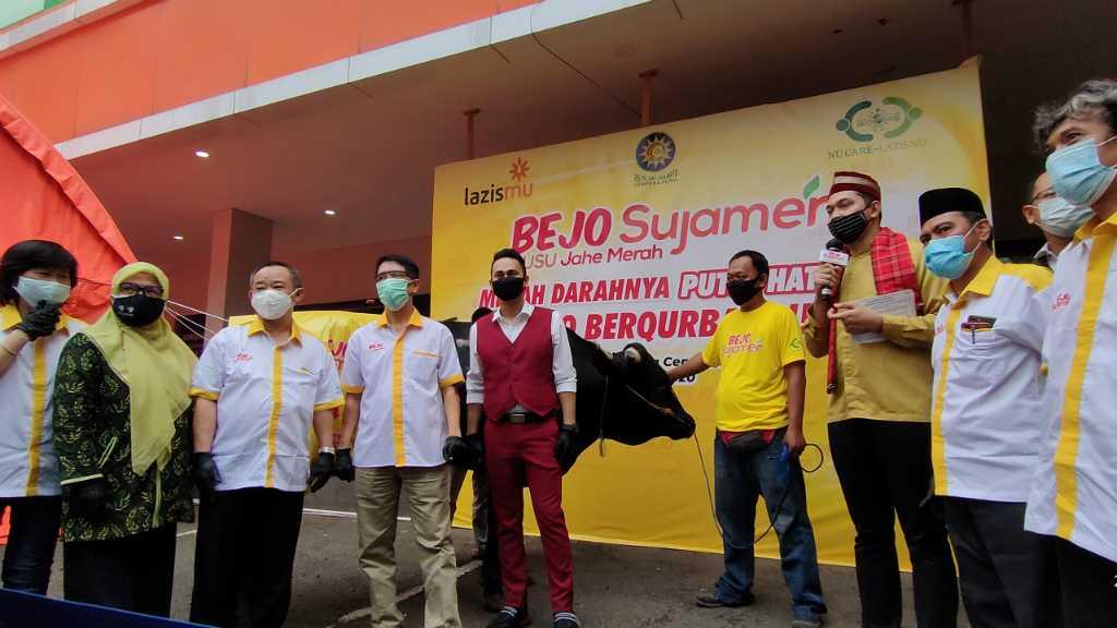 Gandeng NU dan Muhammadiyah, Bintang Toedjoe Tebarkan Semangat Berkurban