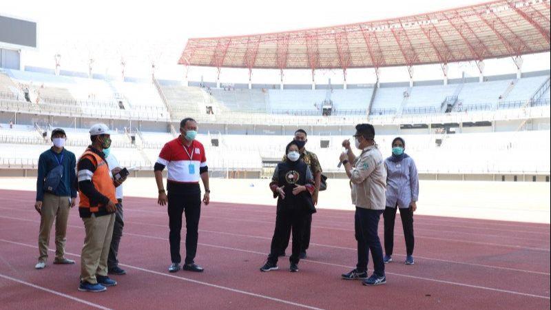 Upaya Risma Percantik Markas Persebaya Surabaya