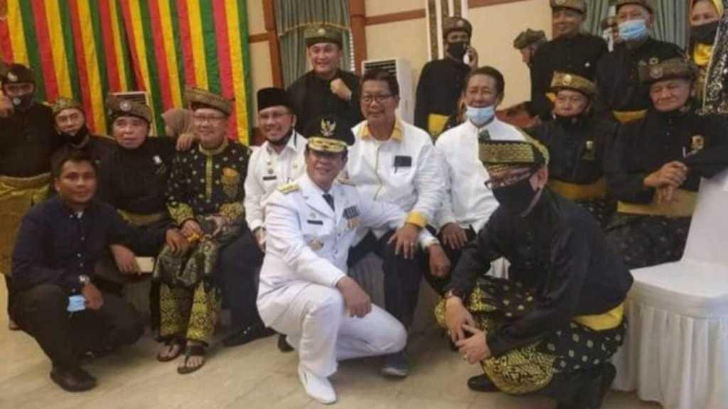 Gubernur Pencetak Sejarah di Indonesia Minta Maaf ke Warga Kepri