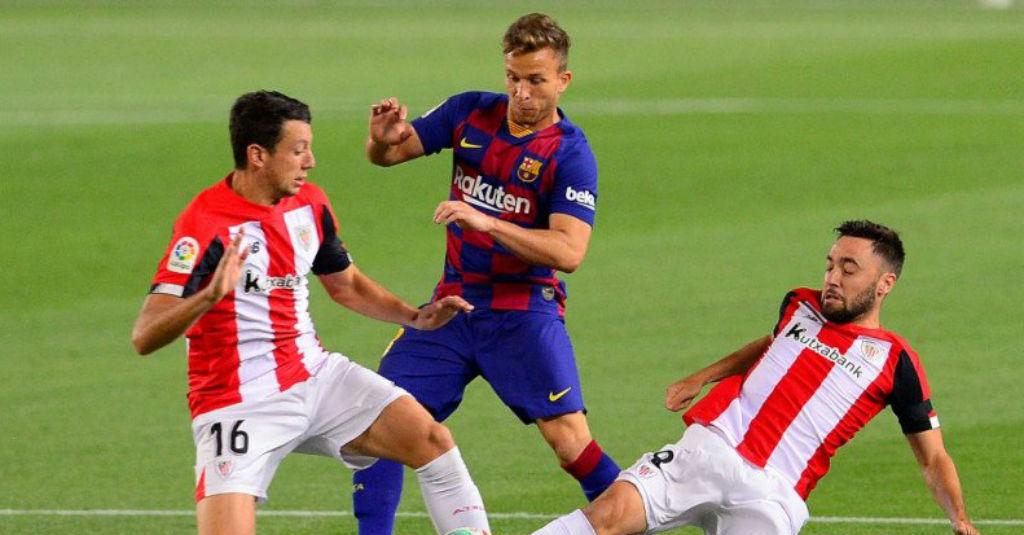 Sebelum Pindah ke Juve, Arthur Terancam Hukuman dari Barcelona