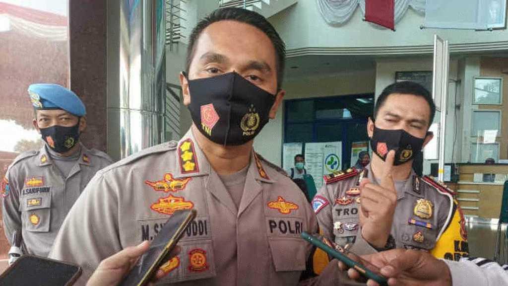 Polisi Duga Elf yang Terlibat Kecelakaan di Tol Cipali Travel Bodong