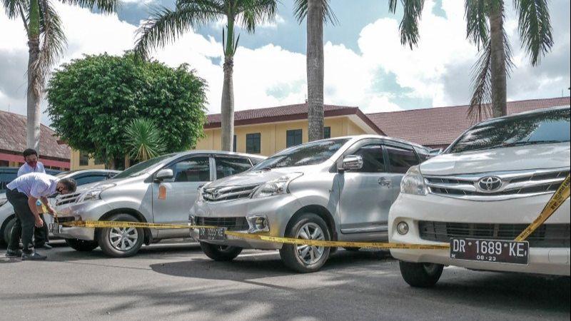 Pria Ini Gelapkan Mobil Sahabatnya Demi Bisnis Tokek