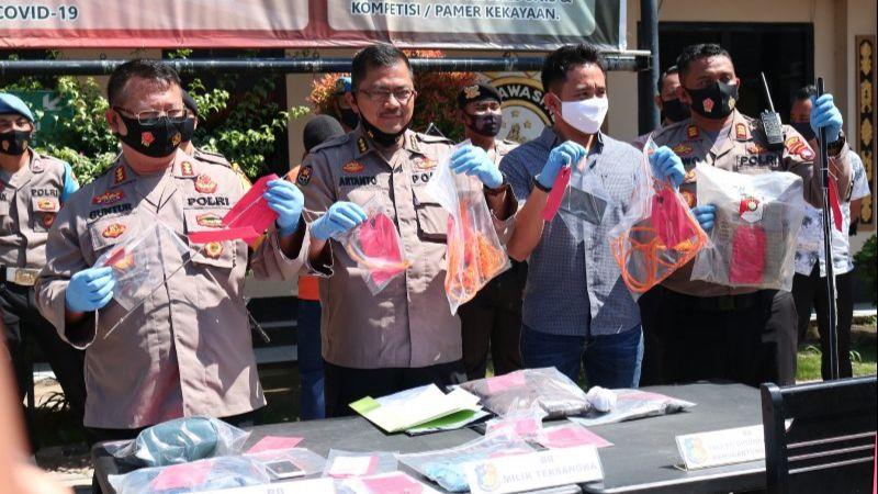 Mahasiswi yang Gantung Diri Ternyata Dibunuh Kekasih, Kehamilan Jadi Motif