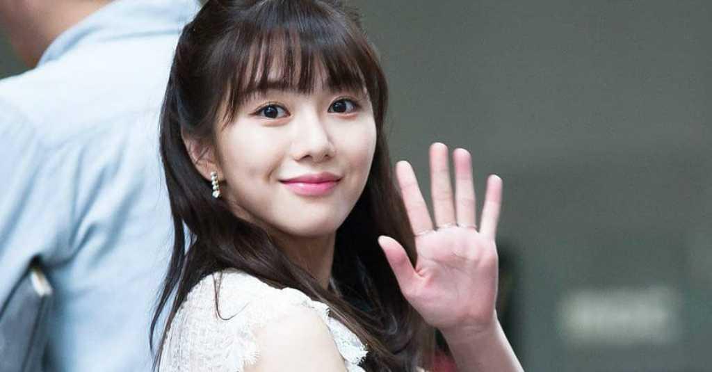 Ini Alasan Kwon Mina Hapus Akun Instagram-nya