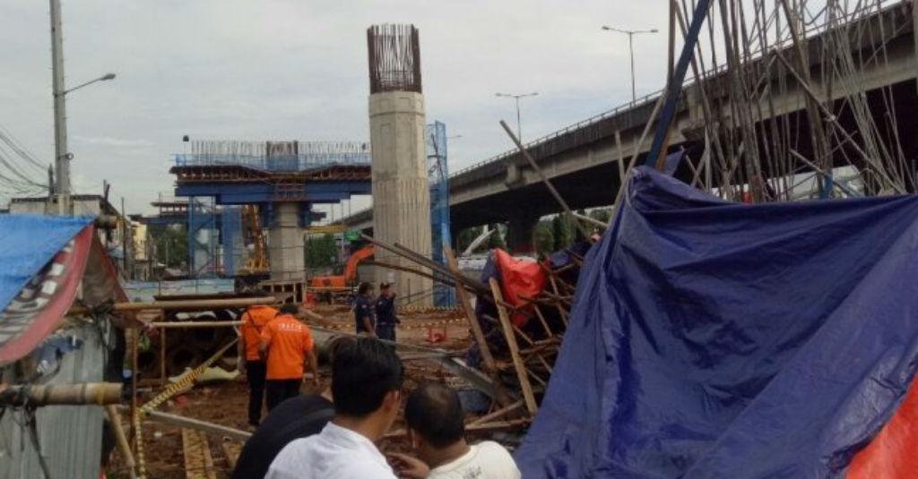 Pekerja Luka-luka Akibat Proyek Konstruksi Beton Ambruk, Waskita Minta Maaf