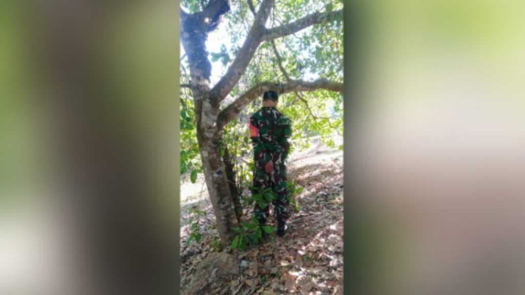 Anggota TNI Ditemukan Tewas Menggantung di Pohon Jambu, Ada Hal yang Aneh