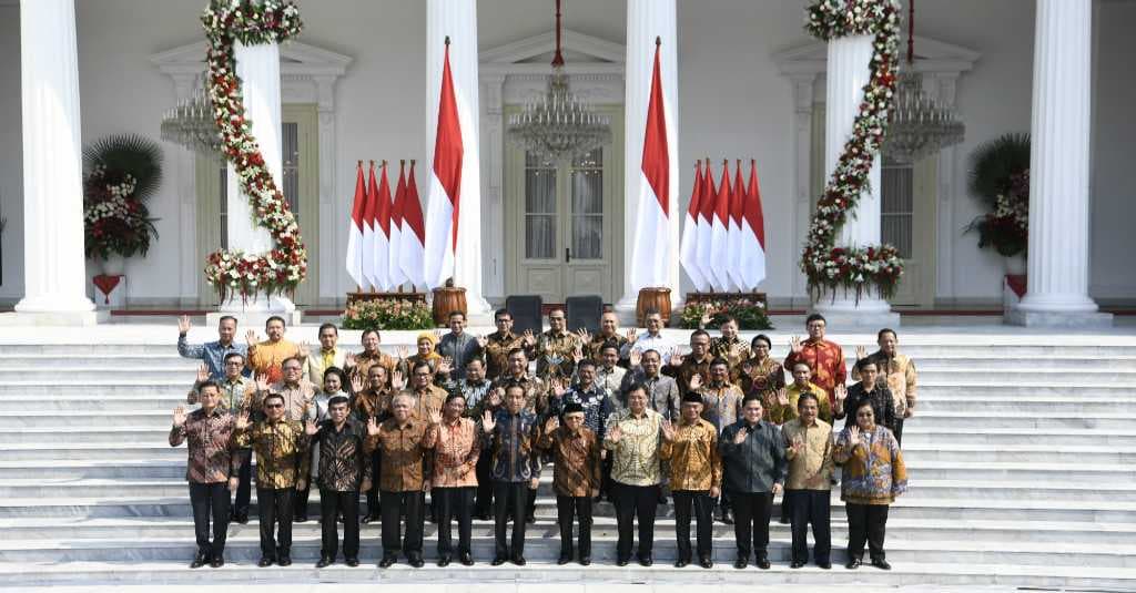 Jokowi Akan Reshuffle 18 Menteri Kabinet? Mensesneg Pratikno Buka Suara