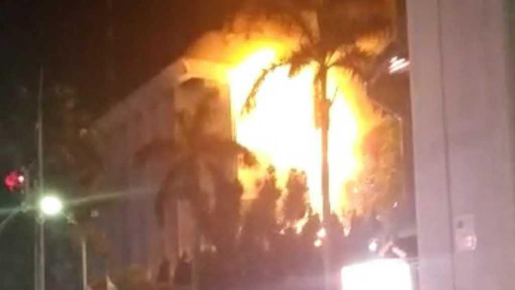 Gedung Kejaksaan Agung Dilahap Si Jago Merah, 5 Damkar Diterjunkan