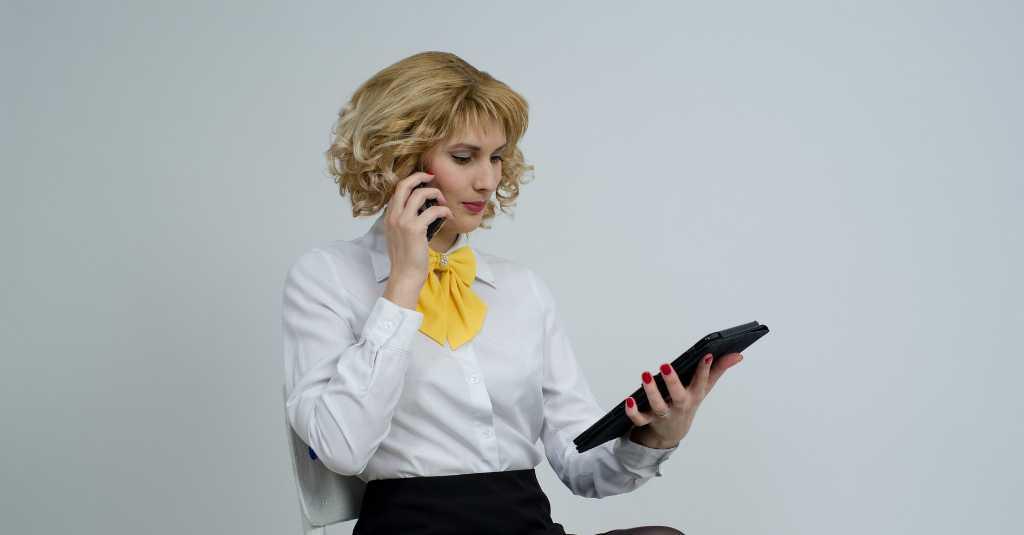 Tips Make Up Saat Hadiri Pertemuan Virtual