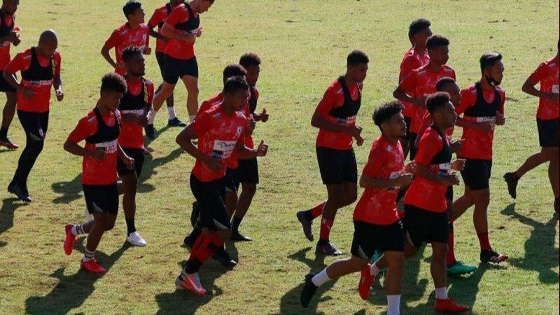 Duh, Tiga Pemain Kunci Persipura Alami Cedera saat Berlatih