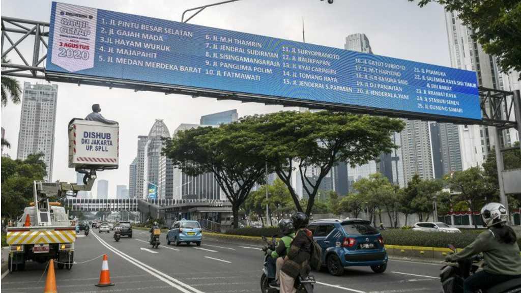 Kasus COVID-19 Naik, Doni Monardo Minta Anies Evaluasi Ganjil-Genap