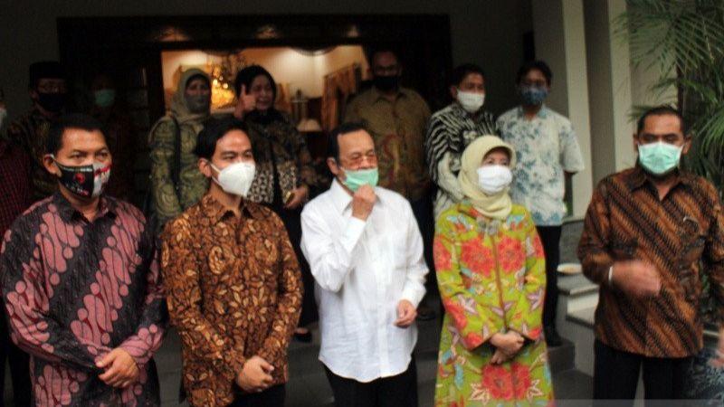 Sowan ke Purnomo, Ini Wejangan untuk Gibran-Teguh di Pilkada
