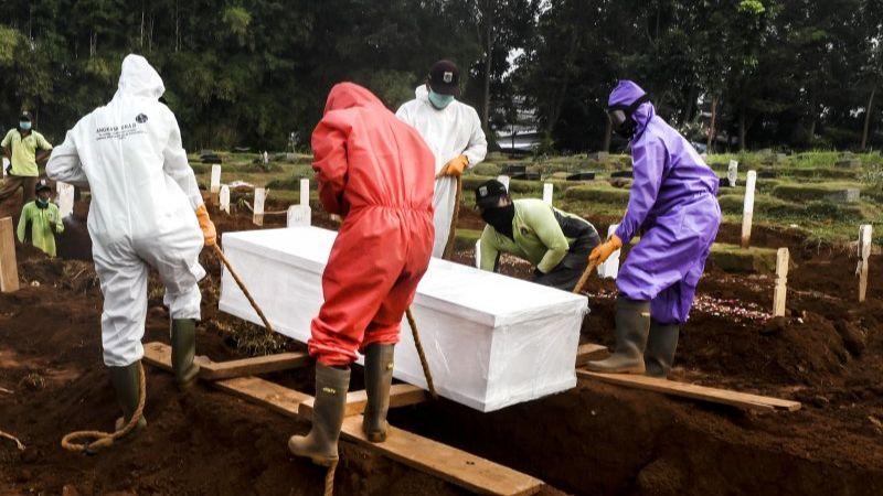 Tersisa 1.100 Liang Lahat di TPU Pondok Ranggon untuk Jenazah COVID-19