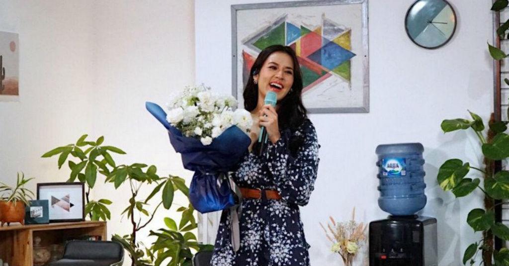 'Me Time' ala Raisa, dari Manggung hingga Nonton Drama Korea