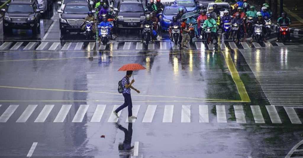 BMKG Beri Peringatan Cuaca di Sejumlah Provinsi