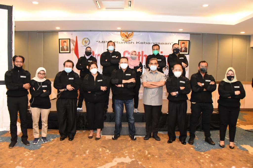 Bamsoet Ingatkan Peran Pers di Tengah Menjamurnya Buzzer dan Influencer